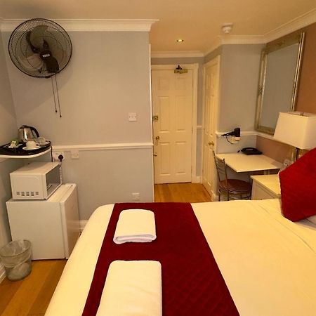 Classic Hyde Park Hotel Лондон Экстерьер фото