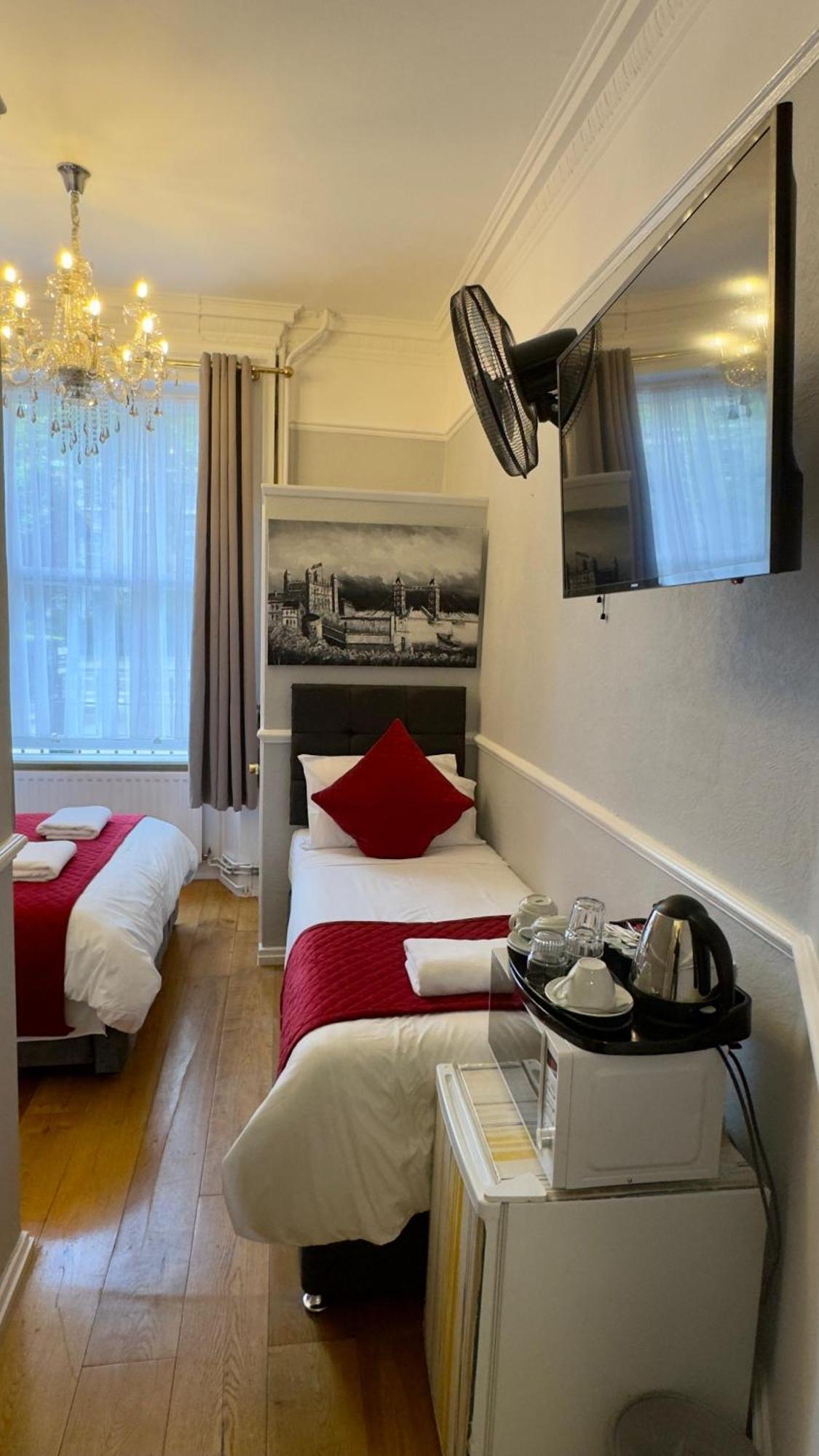 Classic Hyde Park Hotel Лондон Экстерьер фото